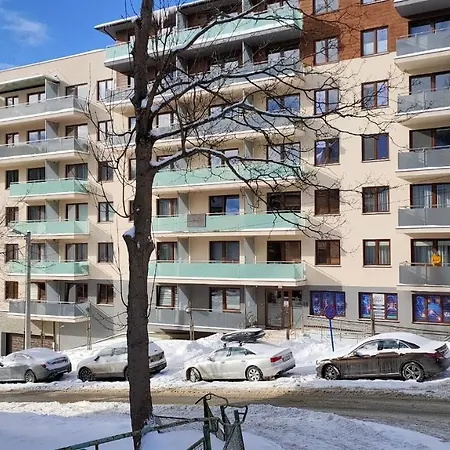 Apartment Domino *